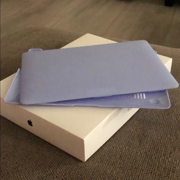 13’in macbook air (early 2015) - Picture 5 of 5